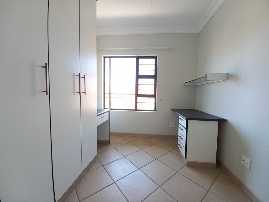 To Let 2 Bedroom Property for Rent in Die Bult North West